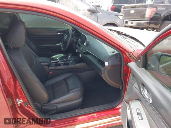 2020 Nissan Altima SR z VIN 1N4BL4CV0LC181382, wystawiony jako IAAI lot #41594261 z przebiegiem 60 144 mil mil oraz . Historia ofert i sprzedaży dostępna na DreamBid. Obrazek 5.