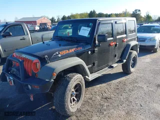 2010 Jeep Wrangler Unlimited Sport with VIN 1J4BA3H17AL219679, listed as a IAAI auction lot 42010714 with 194,172 mi miles. Bid and sale history available at carsss.com. Image 17.
