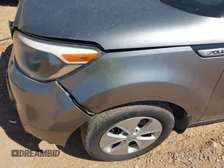 2016 Kia Soul z VIN KNDJN2A27G7389593, wystawiony jako IAAI lot #42135313 z przebiegiem 110 861 mil mil oraz . Historia ofert i sprzedaży dostępna na DreamBid. Obrazek 14.