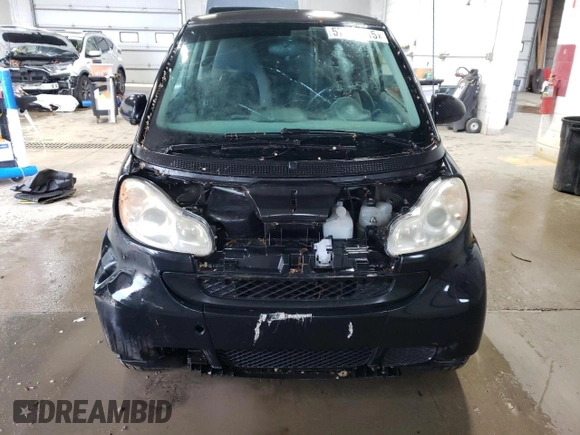 2009 Smart fortwo Pure with VIN WMEEJ31X99K280598, listed as a Copart auction lot 57480915 with 30,628 mi miles and Clean title. Bid and sale history available at DreamBid. Image 5.