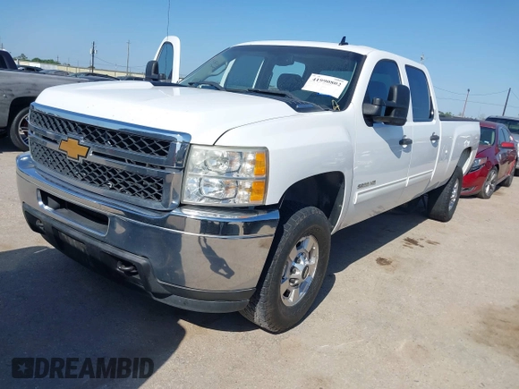 2013 Chevrolet Silverado 2500HD LT with VIN 1GC1CXCG6DF122202, listed as a IAAI auction lot 41990802 with 238,041 mi miles. Bid and sale history available at carsss.com. Image 17.