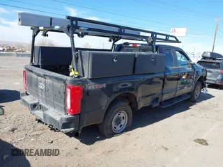 2023 Ford F-250 XL with VIN 1FT7X2BA0PEC77885, listed as a IAAI auction lot 41467085 with 36,280 mi miles and . Bid and sale history available at DreamBid. Image 4.