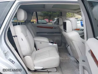 2007 Mercedes-Benz R-Class 3.5L with VIN 4JGCB65E57A052688, listed as a IAAI auction lot 42062948 with 142,440 mi miles. Bid and sale history available at carsss.com. Image 8.