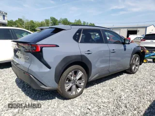 2023 Toyota bZ4X XLE z VIN JTMABABAXPA012574, wystawiony jako Copart lot #60370605 z przebiegiem 24 018 mil mil oraz Szkoda całkowita • Salvage title. Historia ofert i sprzedaży dostępna na DreamBid. Obrazek 3.