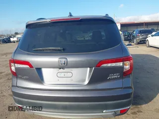 2021 Honda Pilot Elite with VIN 5FNYF6H01MB006339, listed as a IAAI auction lot 41482768 with 43,725 mi miles. Bid and sale history available at carsss.com. Image 17.