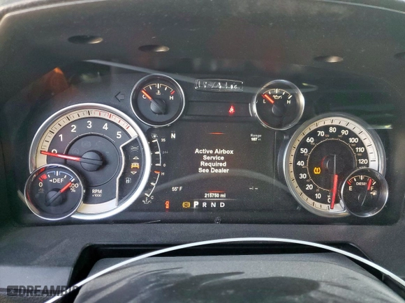 2018 Ram 2500 Laramie with VIN 3C6UR5FL1JG241897, listed as a Copart auction lot 48211105 with 215,750 mi miles and Salvage Title. Bid and sale history available at carsss.com. Image 9.