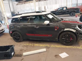 2020 MINI Countryman John Cooper Works z VIN WMZYZ9C07L3L84189, wystawiony jako IAAI lot #42163459 z przebiegiem 49 416 mil mil oraz . Historia ofert i sprzedaży dostępna na DreamBid. Obrazek 14.