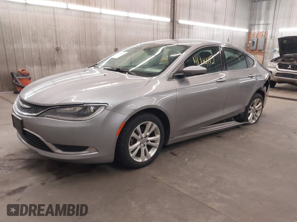 2015 Chrysler 200 Limited with VIN 1C3CCCAB1FN534985, listed as a IAAI auction lot 41914112 with 168,252 mi miles. Bid and sale history available at carsss.com. Image 2.