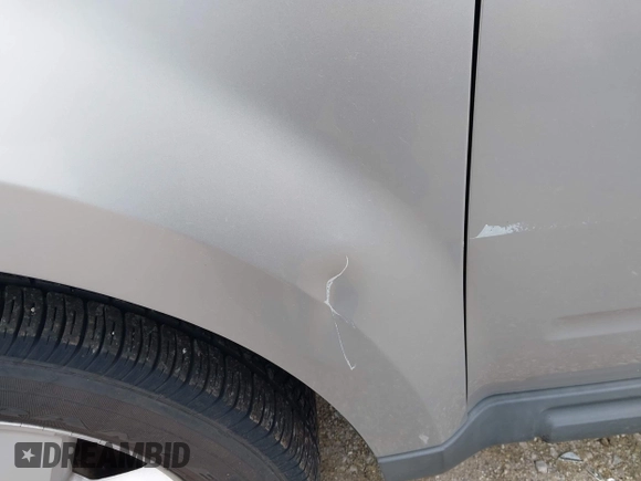 2010 Ford Escape XLS с VIN 1FMCU0C75AKB62752, выставлен на аукционе IAAI как лот 41962316 с пробегом 159 942 миль миль и . История ставок и продаж доступна на DreamBid. Изображение 6.