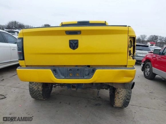 2014 Ram 2500 Tradesman with VIN 3C6UR5CLXEG298593, listed as a IAAI auction lot 41642473 with 138,000 mi miles. Bid and sale history available at carsss.com. Image 16.
