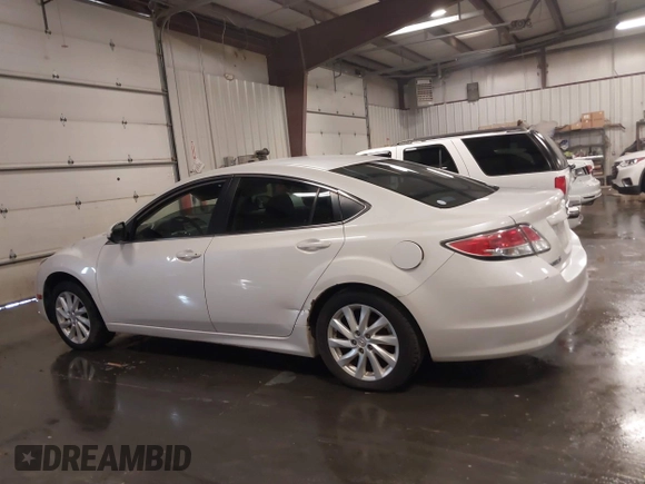 2012 Mazda Mazda6 i Touring with VIN 1YVHZ8DH3C5M14916, listed as a IAAI auction lot 41079637 with 183,396 mi miles. Bid and sale history available at carsss.com. Image 13.
