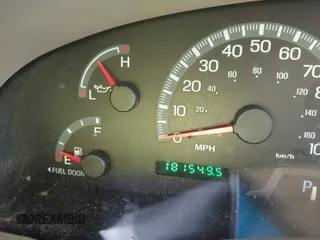 2001 Ford F-150 XL z VIN 1FTRX17WX1NA20036, wystawiony jako IAAI lot #42231600 z przebiegiem 181 549 mil mil oraz . Historia ofert i sprzedaży dostępna na DreamBid. Obrazek 15.
