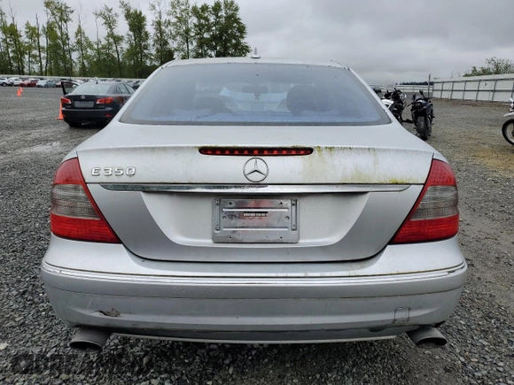 2009 Mercedes-Benz E-Class Luxury 3.5L with VIN WDBUF56X39B363877, listed as a Copart auction lot 54974735 with 221,870 mi miles and Clean Title. Bid and sale history available at carsss.com. Image 6.