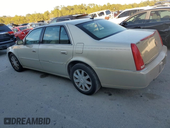 2007 Cadillac DTS V8 z VIN 1G6KD57Y77U125427, wystawiony jako Copart lot #82278094 z przebiegiem 117 812 mil mil oraz Czysty tytuł • Clean title. Historia ofert i sprzedaży dostępna na DreamBid. Obrazek 2.