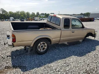 2000 Toyota Tacoma PreRunner with VIN 4TASM92N0YZ663484, listed as a Copart auction lot 64324715 with 108,320 mi miles and Non repairable. Bid and sale history available at DreamBid. Image 3.