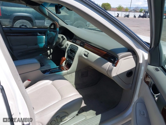 2003 Cadillac Seville Touring STS with VIN 1G6KY54963U110607, listed as a IAAI auction lot 42080691 with 79,605 mi miles. Bid and sale history available at carsss.com. Image 5.
