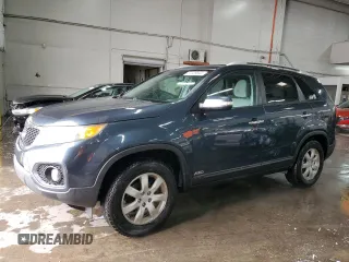 2011 Kia Sorento LX with VIN 5XYKTCA14BG002288, listed as a Copart auction lot 87329844 with 137,858 mi miles and Salvage Title. Bid and sale history available at carsss.com. Image 1.