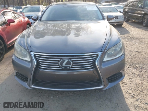 2013 Lexus LS 460 L with VIN JTHGL1EF8D5050029, listed as a IAAI auction lot 41891150 with 202,315 mi miles. Bid and sale history available at carsss.com. Image 12.