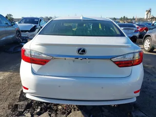 2017 Lexus ES 300h with VIN JTHBW1GG8H2146273, listed as a IAAI auction lot 41825380 with 180,575 mi miles and . Bid and sale history available at DreamBid. Image 16.