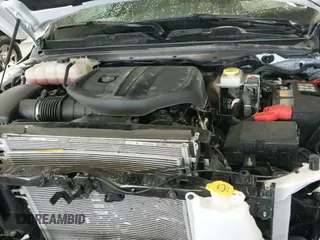 2025 Ram 1500 Big Horn с VIN 1C6SRFFP0SN583981, выставлен на аукционе IAAI как лот 42550800 с пробегом 32 834 миль миль и . История ставок и продаж доступна на DreamBid. Изображение 20.