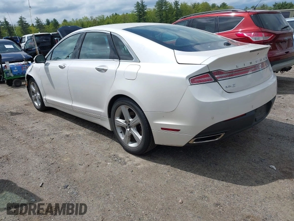 2015 Lincoln MKZ Hybrid with VIN 3LN6L2LU6FR605723, listed as a IAAI auction lot 42246269 with 121,942 mi miles and . Bid and sale history available at DreamBid. Image 3.