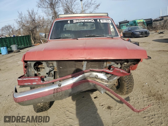 1989 Ford Bronco XL with VIN 1FMEU15N6KLB03828, listed as a Copart auction lot 48118625 with 258,907 mi miles and Salvage Title. Bid and sale history available at DreamBid. Image 5.