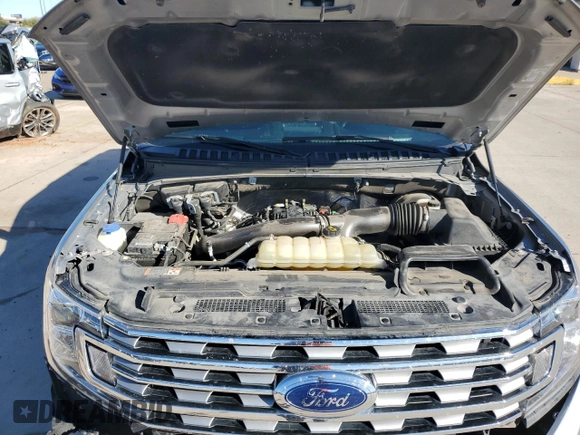 2021 Ford Expedition Limited с VIN 1FMJU1KT1MEA86641, выставлен на аукционе Copart как лот 79850364 с пробегом 70 027 миль миль и Списание • Salvage title. История ставок и продаж доступна на DreamBid. Изображение 12.