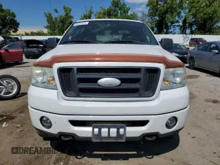 2006 Ford F-150 XLT z VIN 1FTPW14546FA19357, wystawiony jako Copart lot #66287815 z przebiegiem 148 881 mil mil oraz Czysty tytuł • Clean title. Historia ofert i sprzedaży dostępna na DreamBid. Obrazek 5.