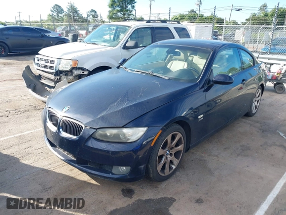 2009 BMW 3 Series 328i xDrive with VIN WBAWV53539P079746, listed as a IAAI auction lot 42205446 with 114,155 mi miles and . Bid and sale history available at carsss.com. Image 2.