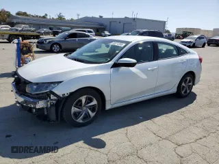 2020 Honda Civic LX z VIN 2HGFC2F6XLH578357, wystawiony jako Copart lot #53574395 z przebiegiem 31 041 mil mil oraz Szkoda całkowita • Salvage title. Historia ofert i sprzedaży dostępna na DreamBid. Obrazek 1.