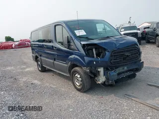 2015 Ford Transit Cargo z VIN 1FTNR1ZM5FKA57556, wystawiony jako IAAI lot #42383851 z przebiegiem 138 502 mil mil oraz . Historia ofert i sprzedaży dostępna na DreamBid. Obrazek 1.