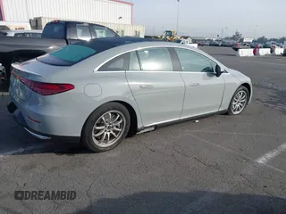 2024 Mercedes-Benz EQE 350+ z VIN W1KEG2BB8RF052083, wystawiony jako IAAI lot #41108790 z przebiegiem 4 765 mil mil oraz . Historia ofert i sprzedaży dostępna na DreamBid. Obrazek 4.