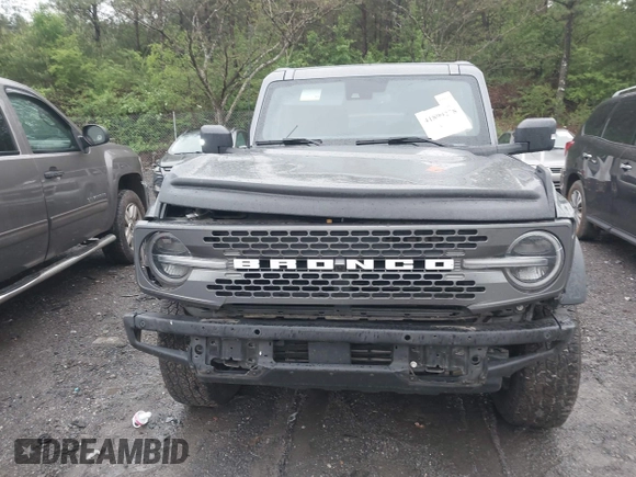 2022 Ford Bronco with VIN 1FMEE5DP4NLB57124, listed as a IAAI auction lot 41899278 with 75,147 mi miles. Bid and sale history available at carsss.com. Image 12.