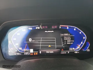 2021 BMW X7 ALPINA XB7 with VIN 5UXCX6C16M9F12347, listed as a Copart auction lot 43182975 with 33,065 mi miles and Salvage Title. Bid and sale history available at carsss.com. Image 9.