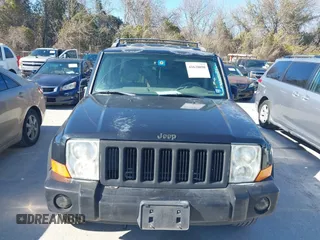 2010 Jeep Commander Sport z VIN 1J4RH4GK9AC147040, wystawiony jako IAAI lot #41638090 z przebiegiem 89 212 mil mil oraz . Historia ofert i sprzedaży dostępna na DreamBid. Obrazek 6.