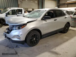 2020 Chevrolet Equinox LT with VIN 3GNAXUEV5LS523935, listed as a Copart auction lot 88860965 with 0 mi miles and Salvage Title. Bid and sale history available at carsss.com. Image 1.