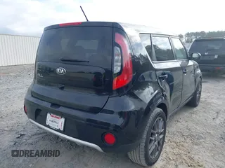 2018 Kia Soul + with VIN KNDJP3A57J7581176, listed as a IAAI auction lot 41722549 with 279,474 mi miles. Bid and sale history available at carsss.com. Image 4.