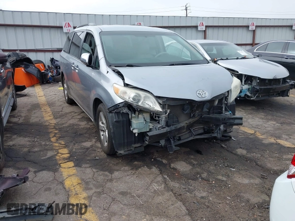 2011 Toyota Sienna LE AAS with VIN 5TDKK3DC0BS073653, listed as a IAAI auction lot 41794038 with 206,504 mi miles and . Bid and sale history available at DreamBid. Image 1.
