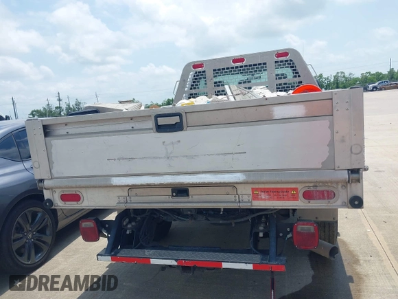 2019 Ford Super Duty F-250 SRW XL with VIN 1FDBF2A69KED44630, listed as a IAAI auction lot 42127168 with 70,738 mi miles. Bid and sale history available at carsss.com. Image 16.