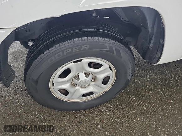 2013 Toyota Tacoma with VIN 5TFTX4CN0DX023945, listed as a IAAI auction lot 42848918 with 322,066 mi miles and . Bid and sale history available at DreamBid. Image 15.