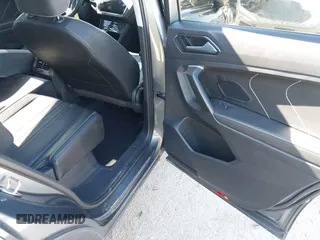 2024 Volkswagen Tiguan SE with VIN 3VV3B7AX9RM001526, listed as a IAAI auction lot 42216575 with 8,548 mi miles and . Bid and sale history available at DreamBid. Image 8.