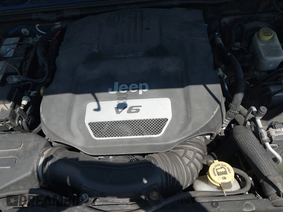 2015 Jeep Wrangler Unlimited Sport with VIN 1C4BJWDG2FL509773, listed as a IAAI auction lot 42753729 with 156,330 mi miles and . Bid and sale history available at DreamBid. Image 10.