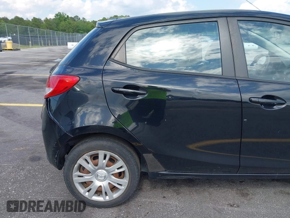 2012 Mazda 2 Sport with VIN JM1DE1KY9C0150026, listed as a IAAI auction lot 42196612 with 166,806 mi miles and . Bid and sale history available at DreamBid. Image 12.