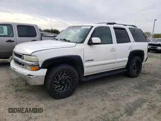 2001 Chevrolet Tahoe LT with VIN 1GNEK13T61J285818, listed as a Copart auction lot 48903455 with 131,901 mi miles and Salvage Title. Bid and sale history available at carsss.com. Image 1.