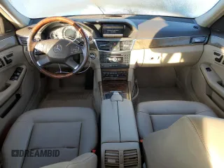 2010 Mercedes-Benz E 350 Luxury с VIN WDDHF8HB8AA095091, выставлен на аукционе Copart как лот 41413325 с пробегом 143 814 миль миль и Списание • Salvage title. История ставок и продаж доступна на DreamBid. Изображение 8.