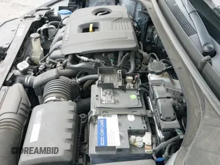 2017 Hyundai Elantra SE z VIN 5NPD84LF8HH033019, wystawiony jako IAAI lot #43259780 z przebiegiem 101 061 mil mil oraz . Historia ofert i sprzedaży dostępna na DreamBid. Obrazek 20.