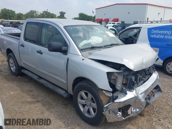 2013 Nissan Titan SV with VIN 1N6AA0EK2DN302357, listed as a IAAI auction lot 42161579 with 199,438 mi miles and . Bid and sale history available at DreamBid. Image 1.