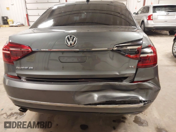 2017 Volkswagen Passat 1.8T SE with VIN 1VWBT7A38HC054123, listed as a IAAI auction lot 41944675 with 67,035 mi miles. Bid and sale history available at carsss.com. Image 17.