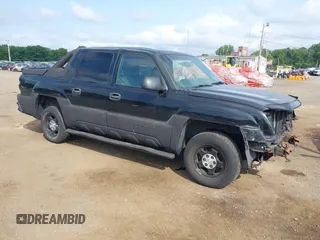 2002 Chevrolet Avalanche with VIN 3GNEC13T82G309553, listed as a IAAI auction lot 42737297 with 145,453 mi miles and . Bid and sale history available at DreamBid. Image 1.