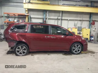 2017 Toyota Sienna SE with VIN 5TDXZ3DC7HS859864, listed as a IAAI auction lot 41394966 with 82,823 mi miles and . Bid and sale history available at DreamBid. Image 14.